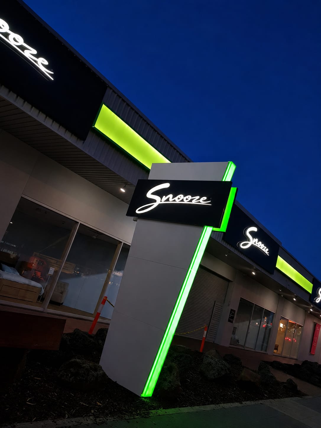 Snooze VIC signage by GC Signs