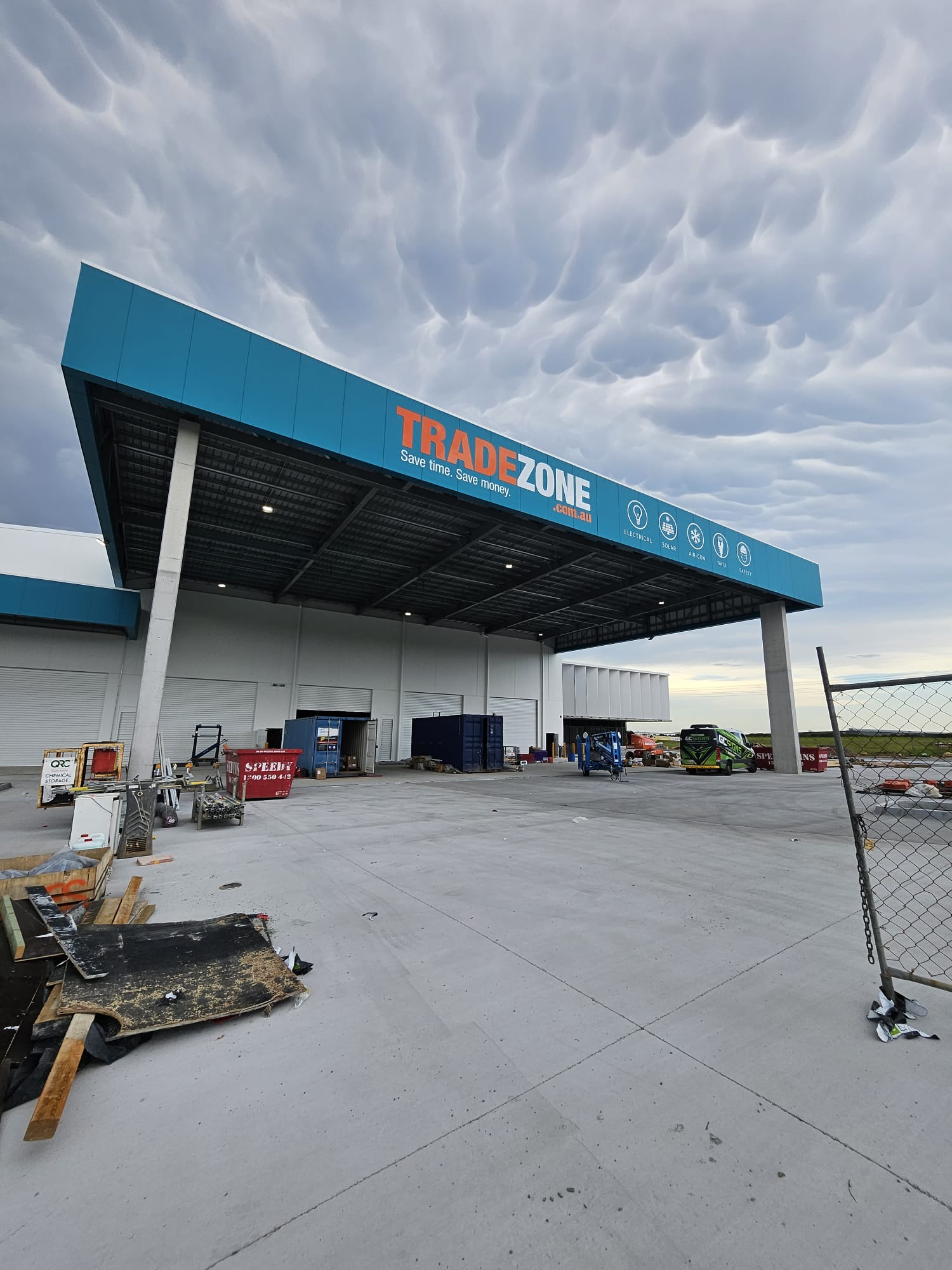 TradeZone large format fascia signage